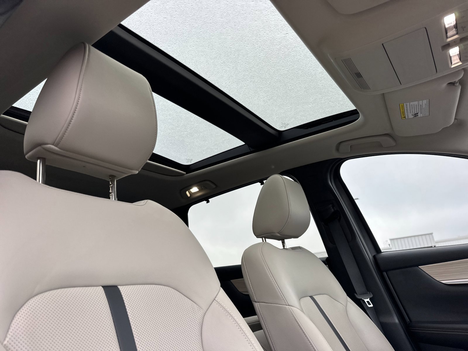 Certified 2025 MAZDA CX-90 Plug-In Hybrid w/Premium Sport image 18