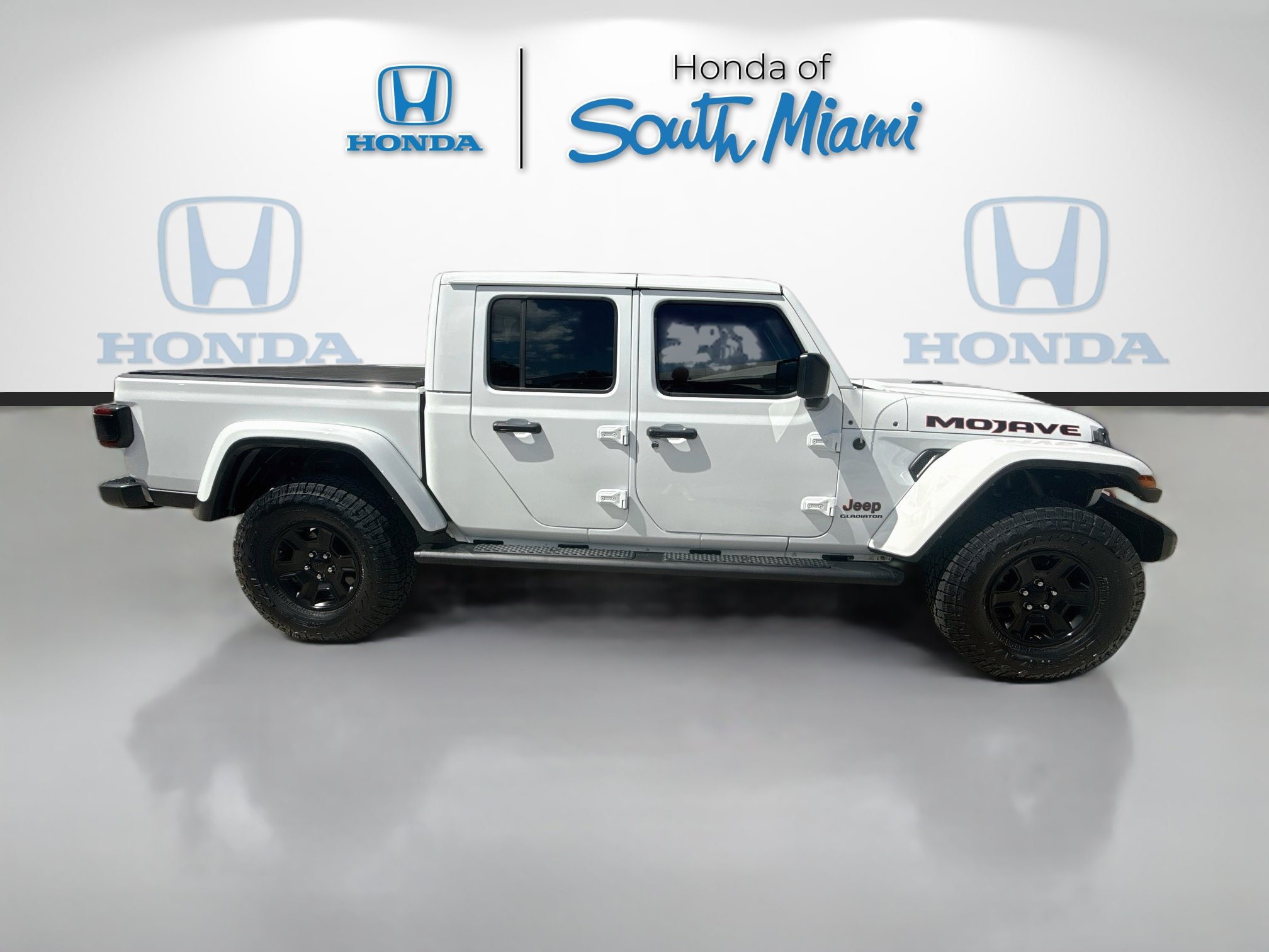 Used 2021 Jeep Gladiator Mojave AWD/4WD image 8