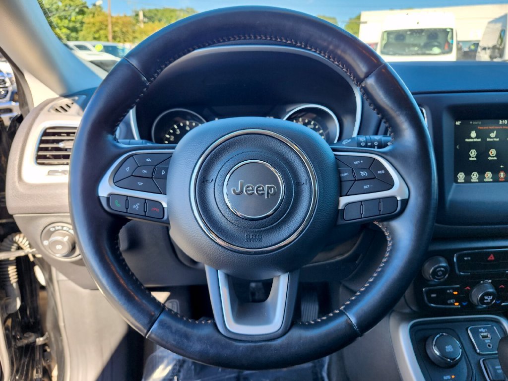 Used 2021 Jeep Compass Latitude w/ Convenience Group AWD/4WD image 28