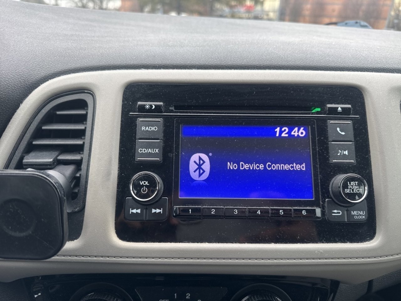 Used 2016 Honda HR-V LX image 28