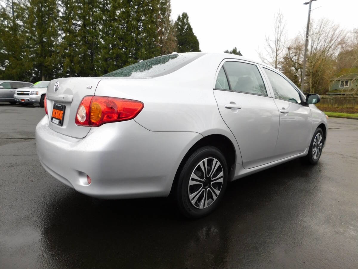 Used 2010 Toyota Corolla LE FWD image 2