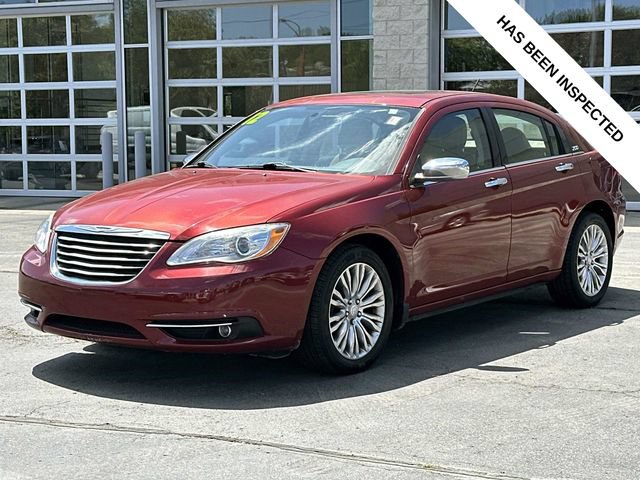 Used 2012 Chrysler 200 Limited FWD image 4