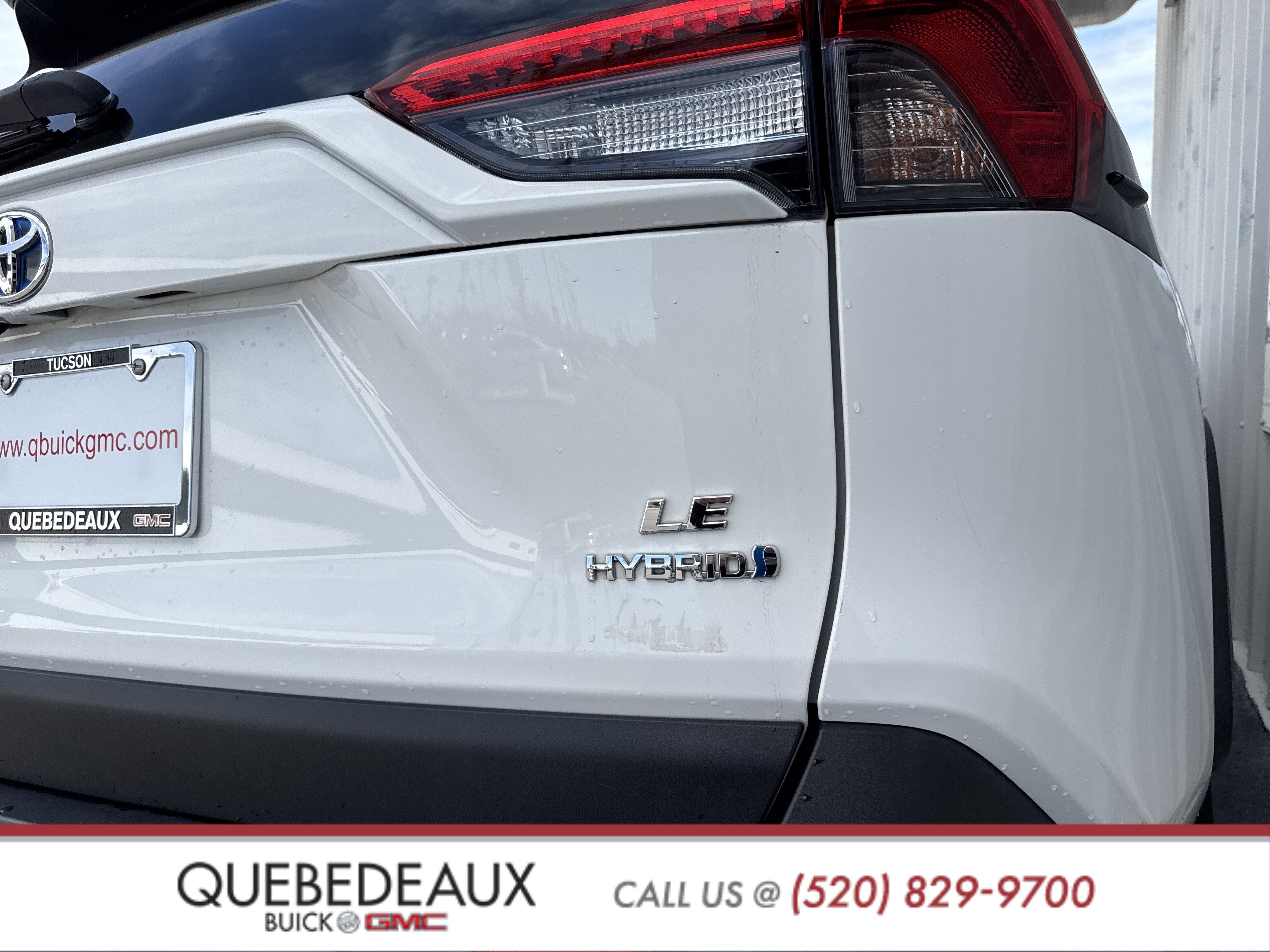 Used 2020 Toyota RAV4 LE image 7