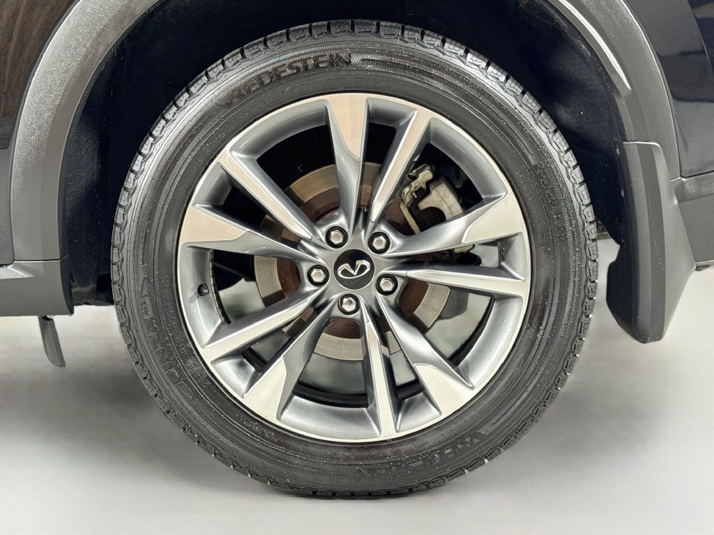 Used 2023 INFINITI QX60 Luxe w/ Vision Package AWD/4WD image 11