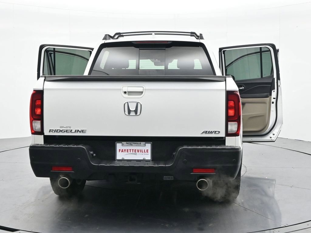 Used 2023 Honda Ridgeline RTL-E image 40