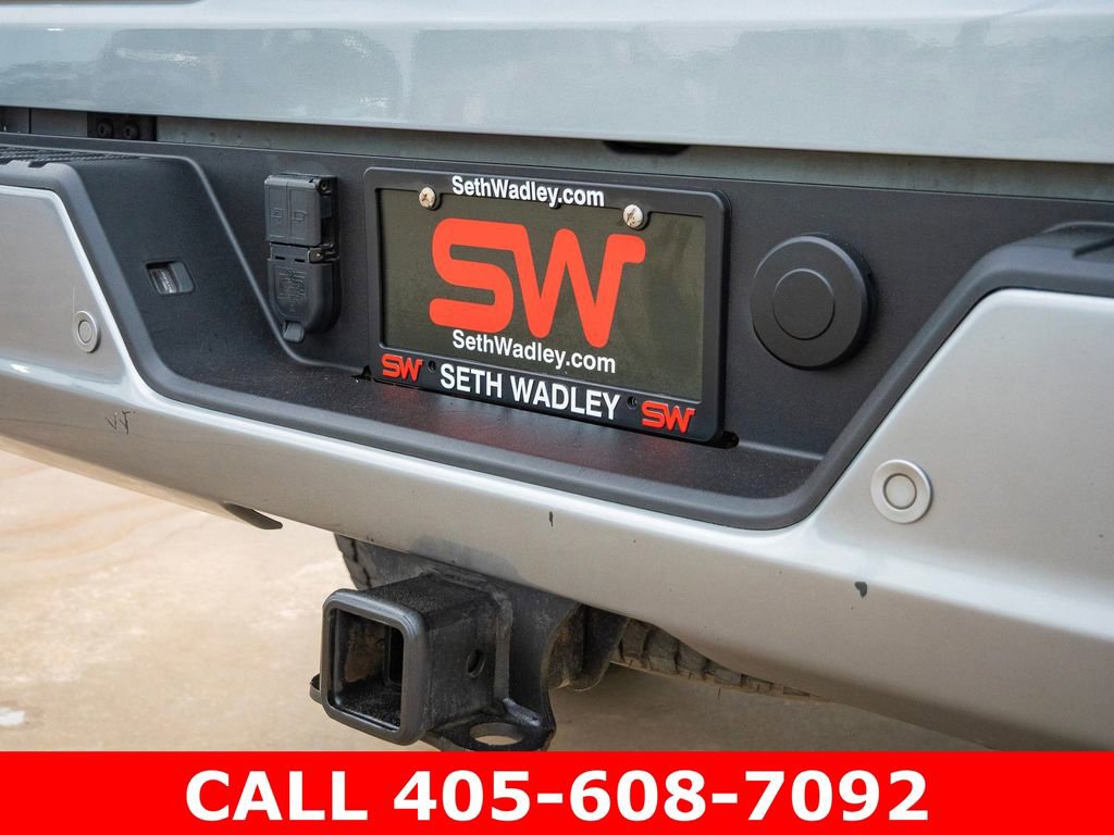 Used 2024 Chevrolet Silverado 2500 High Country w/ High Country Premium Package AWD/4WD image 13