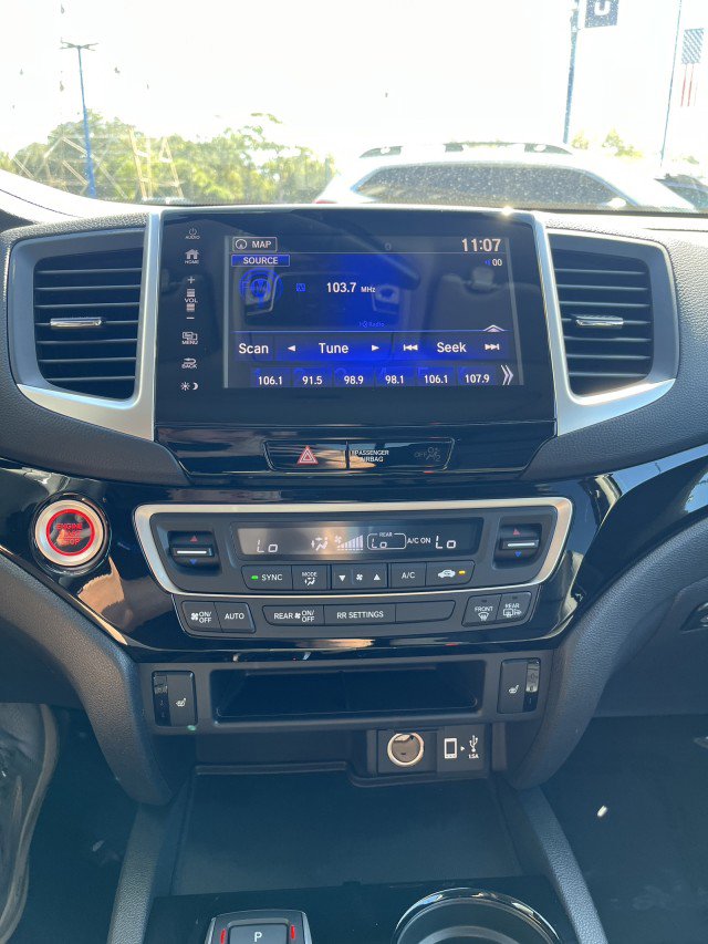 Used 2020 Honda Ridgeline RTL-E image 19