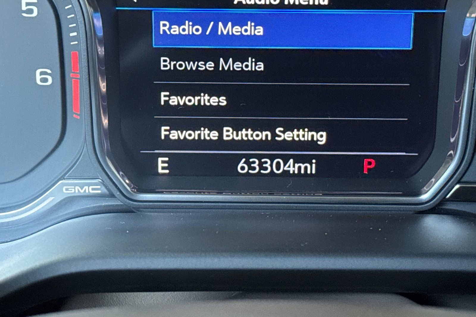 Used 2021 GMC Yukon Denali w/ Denali Ultimate Package image 25