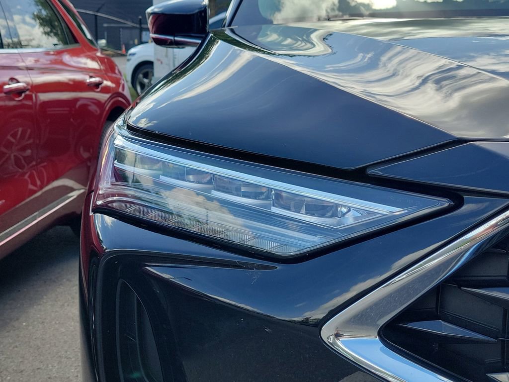Used 2023 Acura MDX FWD w/ Technology Package image 2