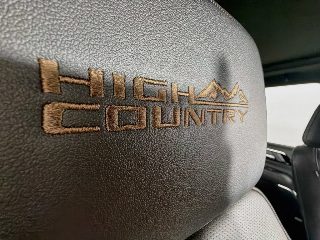 New 2026 Chevrolet Tahoe High Country AWD/4WD image 28