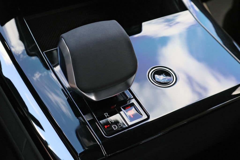 Used 2024 Land Rover Range Rover Sport Dynamic SE image 17