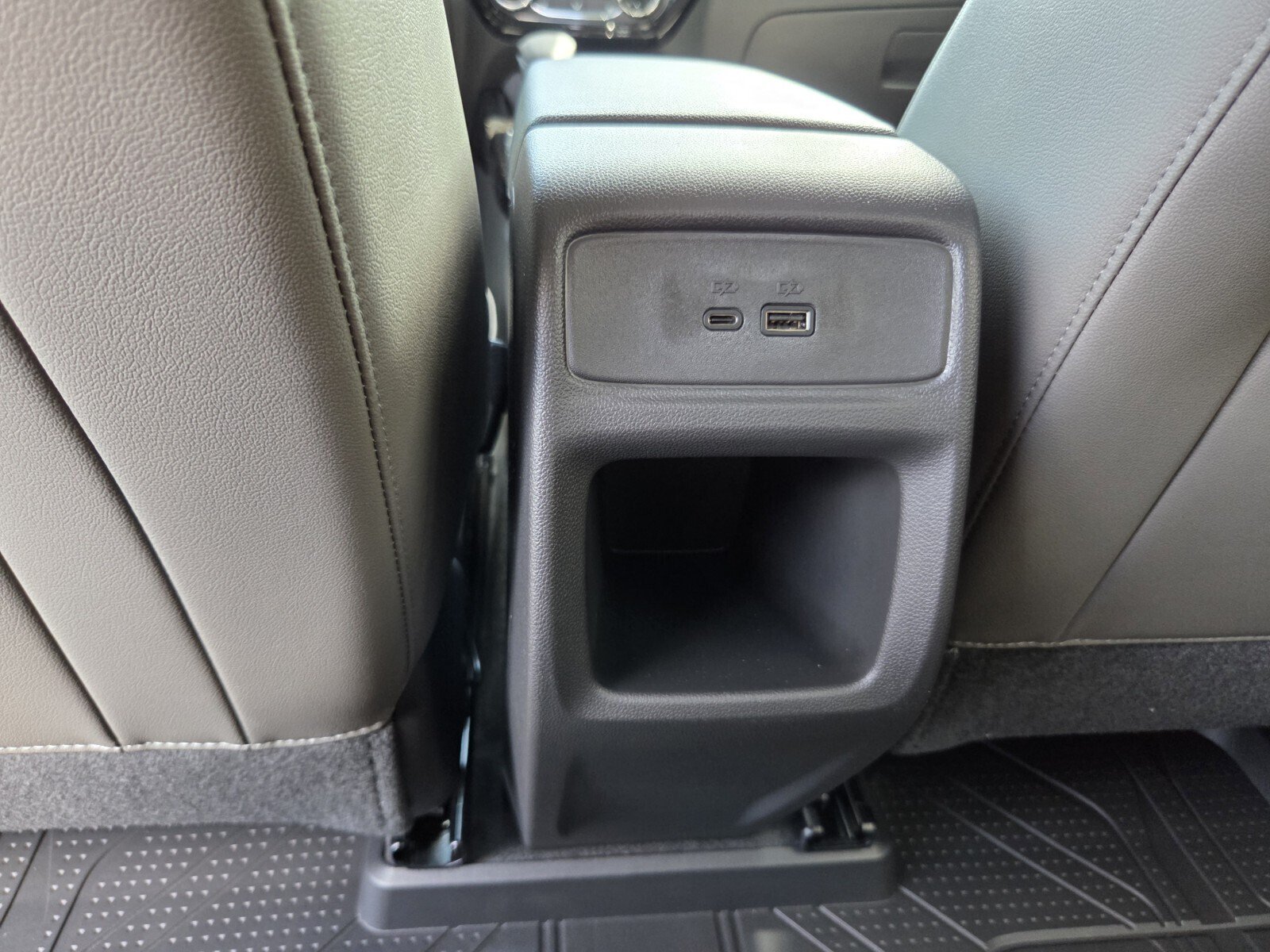 New 2026 Chevrolet Trax ACTIV w/ Driver Confidence Package FWD image 10