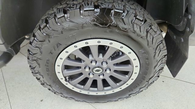 Used 2025 INEOS Grenadier AWD/4WD image 55