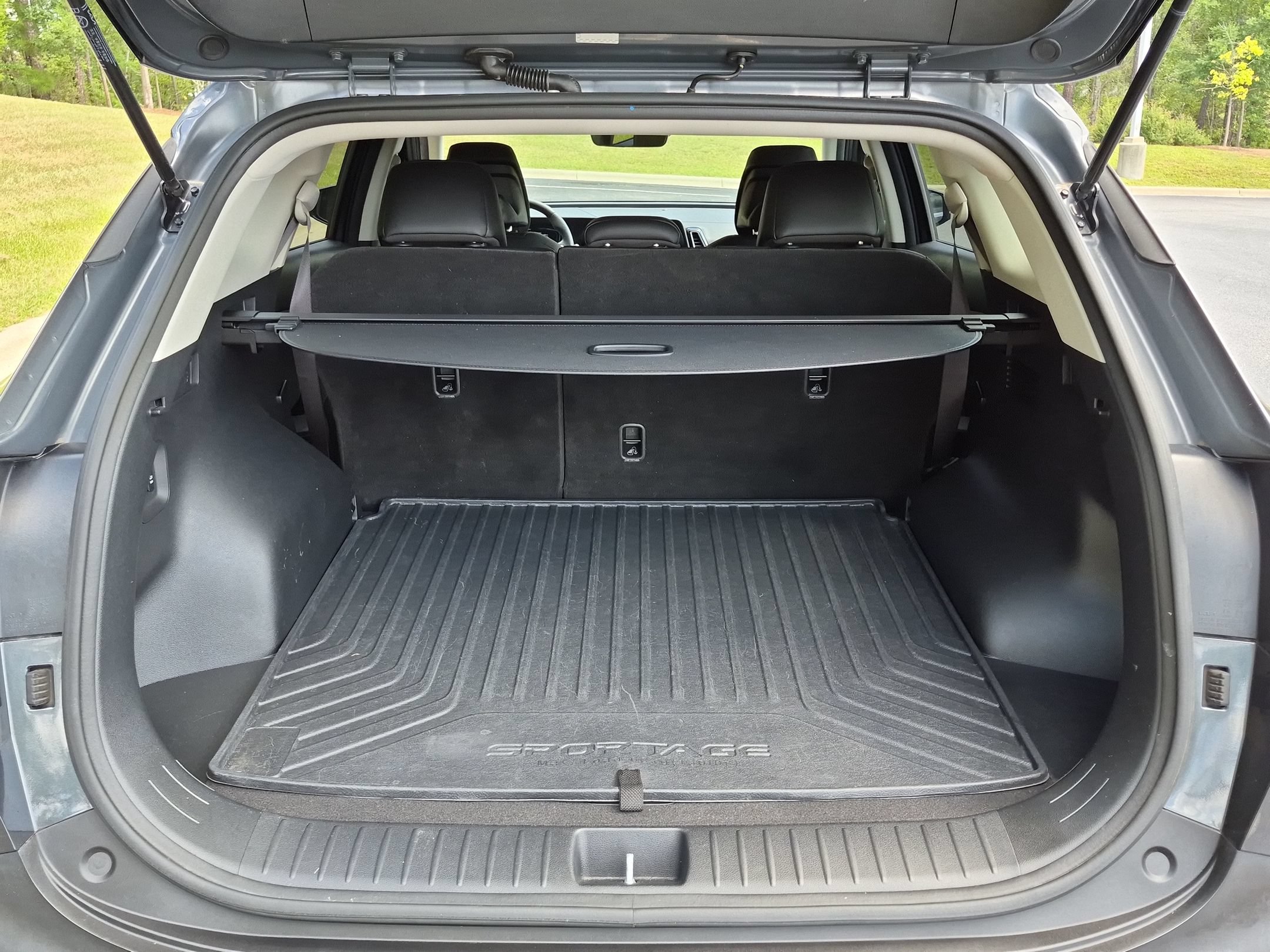 Used 2023 Kia Sportage EX AWD/4WD image 24