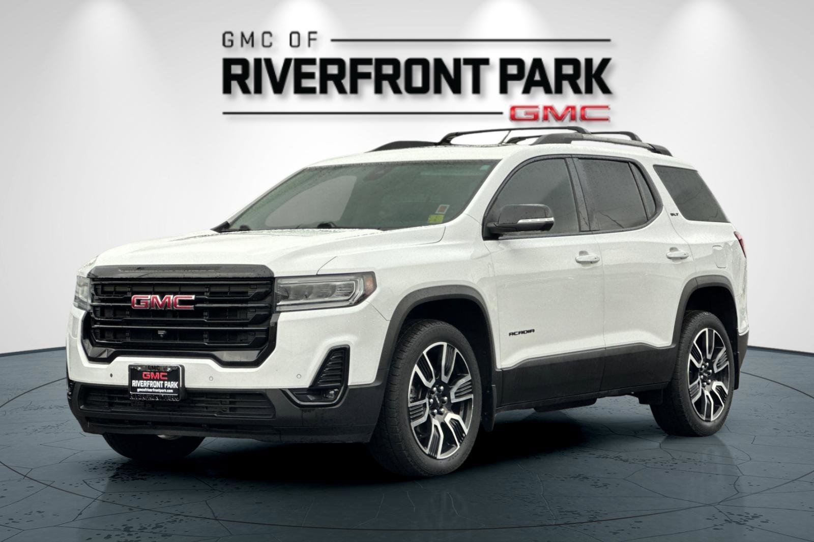 Used 2021 GMC Acadia SLT w/ Elevation Edition image 7