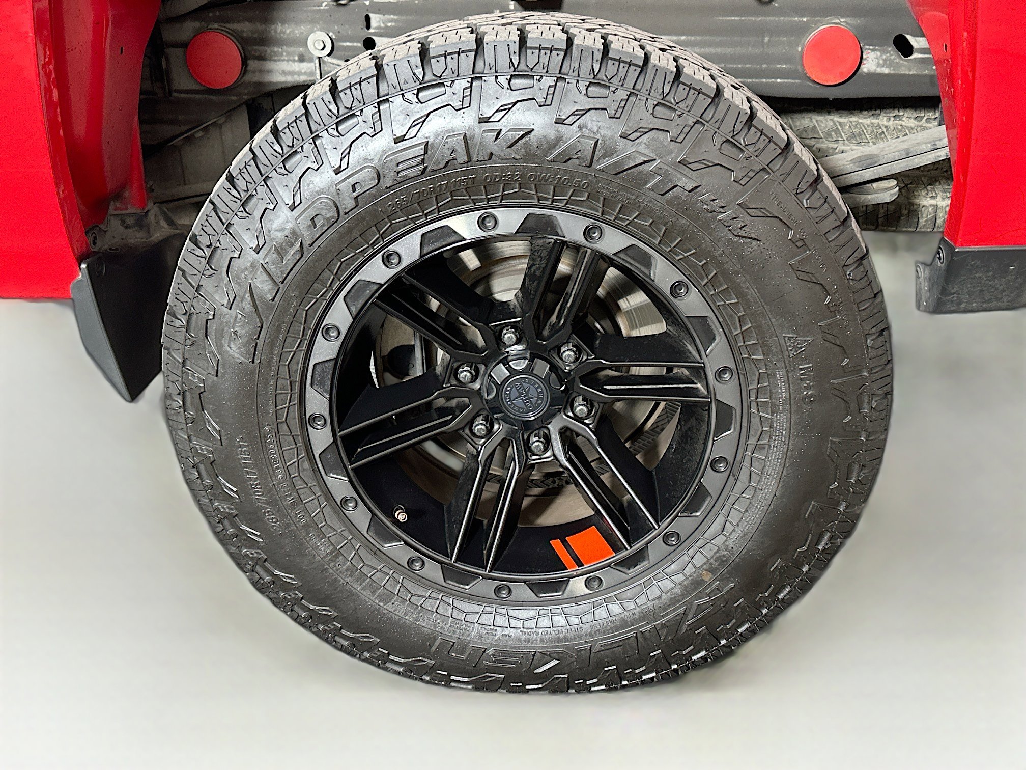 Used 2016 Chevrolet Silverado 1500 Custom w/ Custom Convenience Package RWD image 11