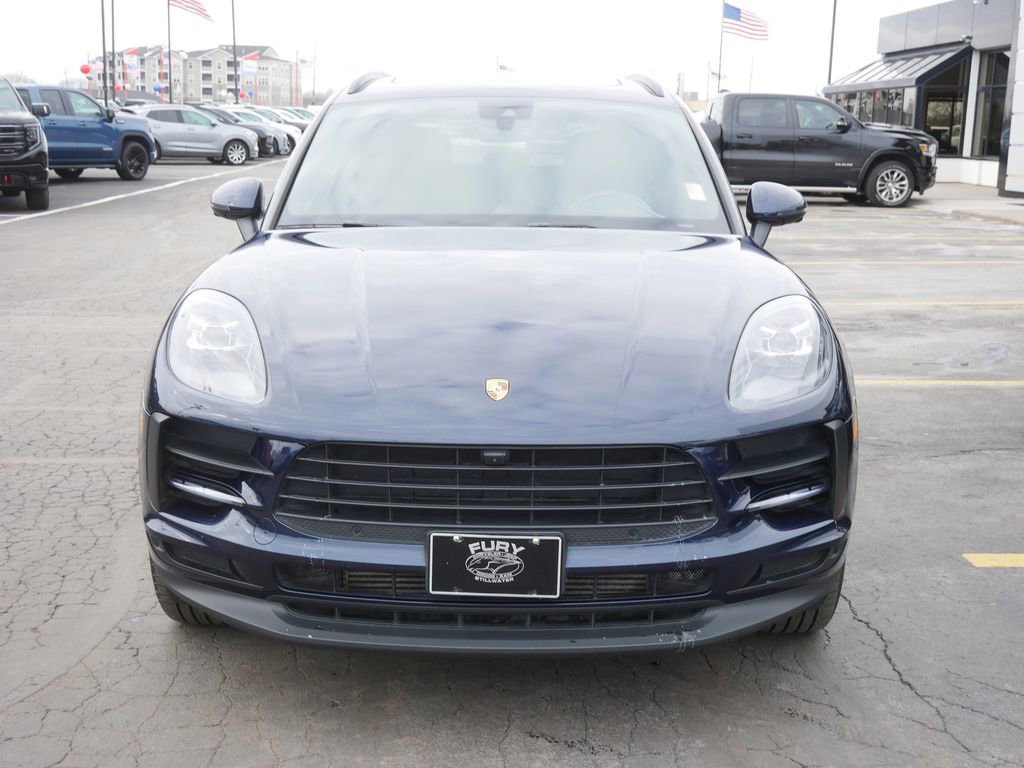 Used 2021 Porsche Macan image 3