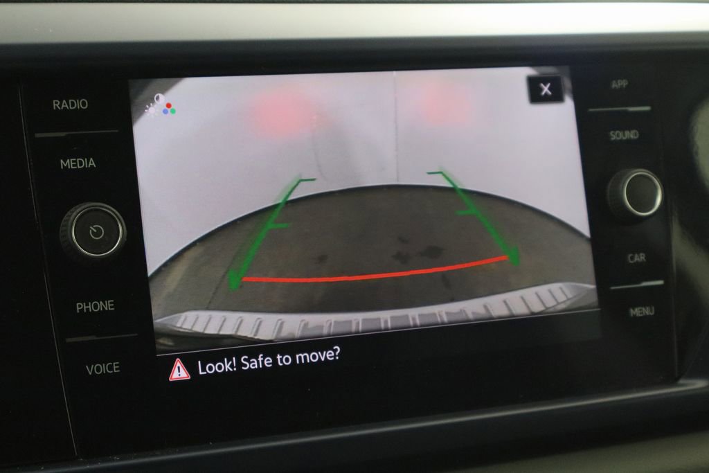 Used 2022 Volkswagen Taos SE image 30