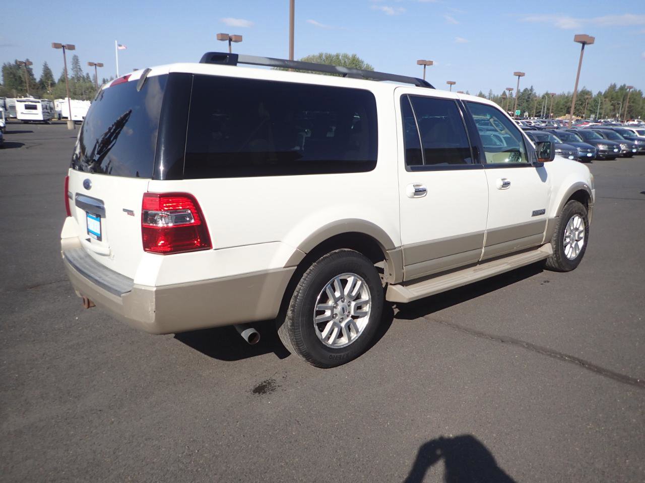 Used 2008 Ford Expedition EL Eddie Bauer AWD/4WD image 5