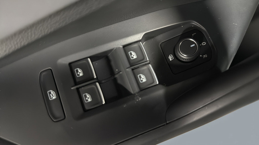 New 2026 Volkswagen Jetta SE image 14