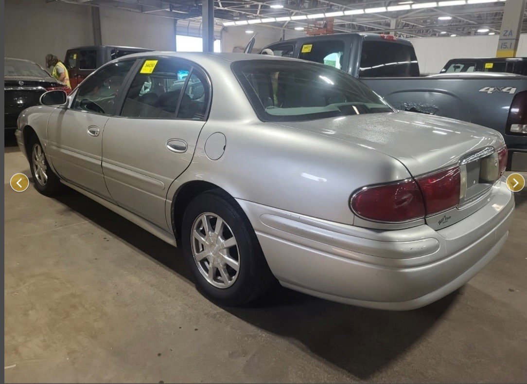 Used 2004 Buick Le Sabre Custom w/ Wheel and Sounds Package image 2