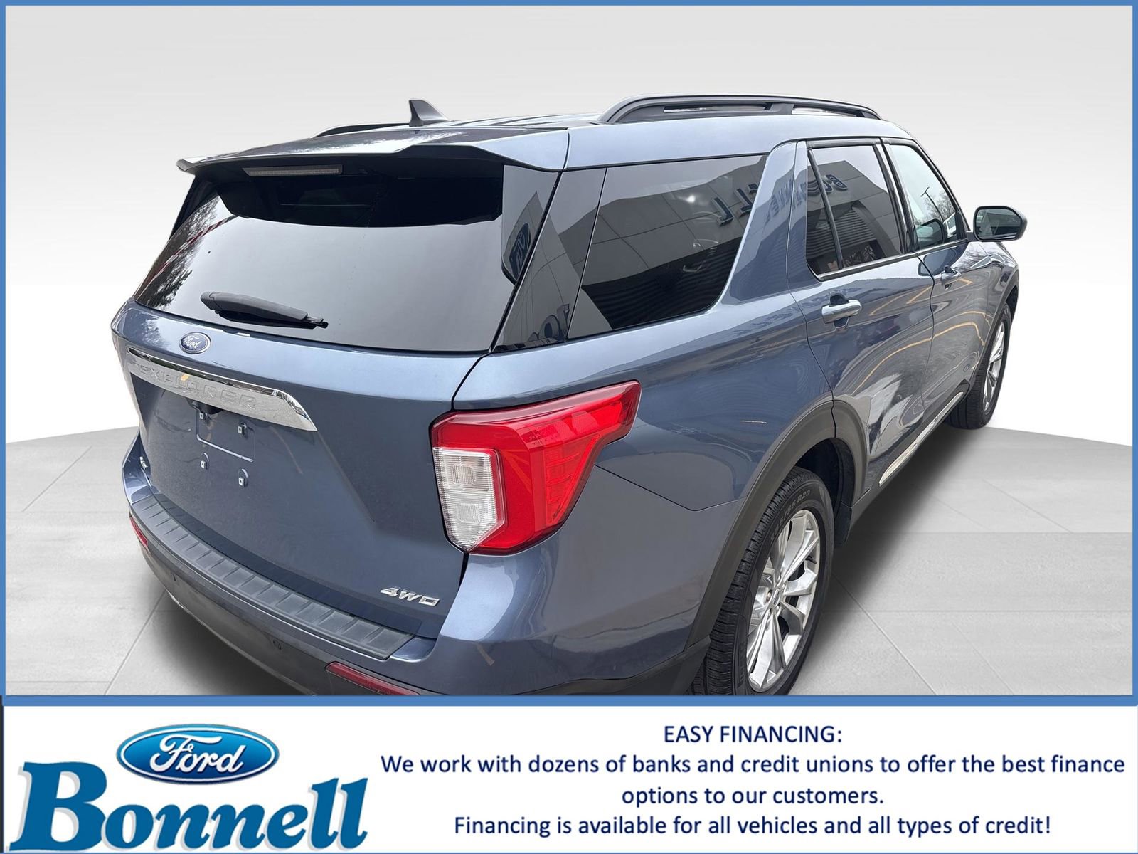 Used 2021 Ford Explorer XLT w/ Equipment Group 202A image 5