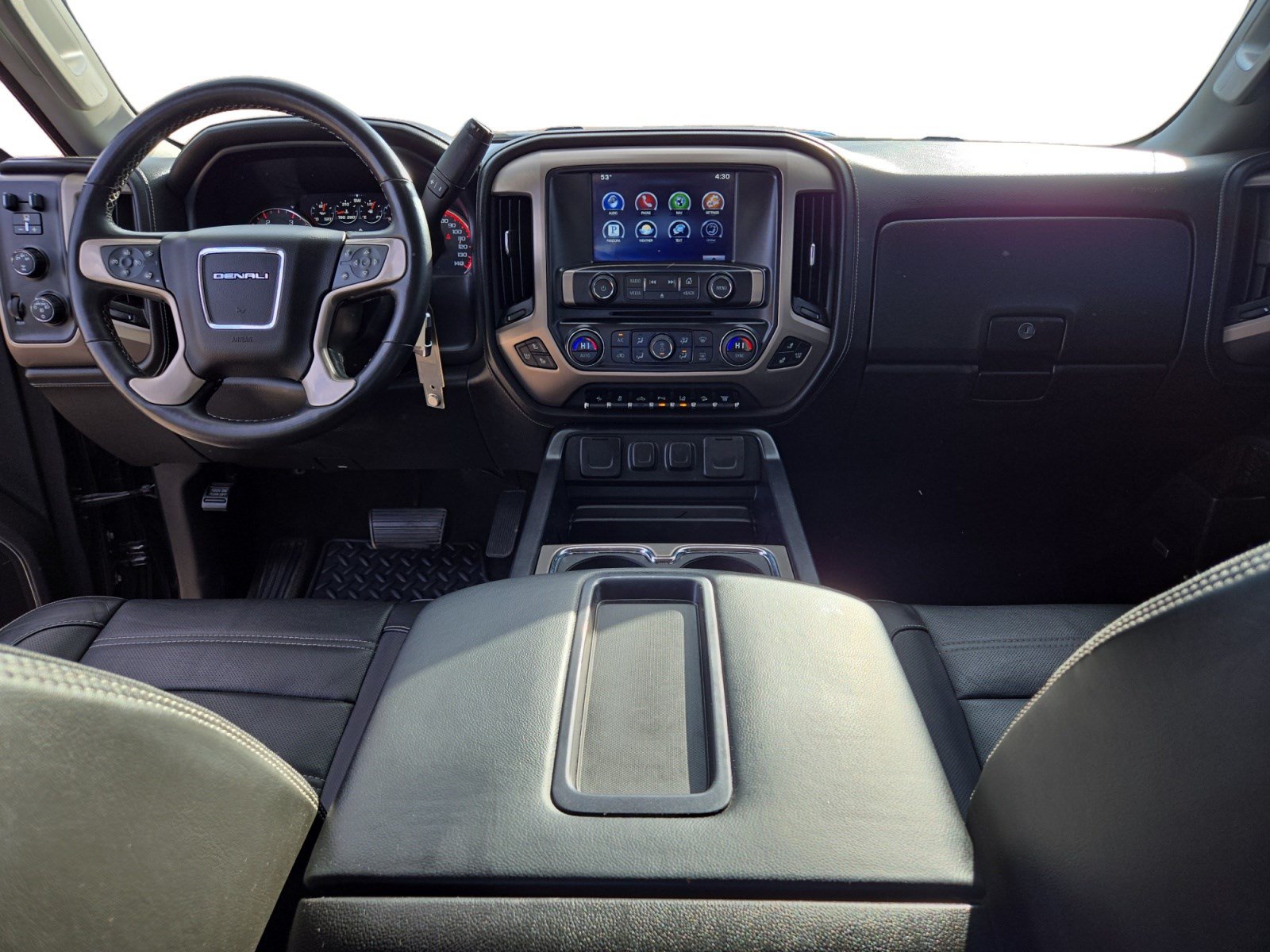 Used 2015 GMC Sierra 2500 Denali w/ Duramax Plus Package AWD/4WD image 14