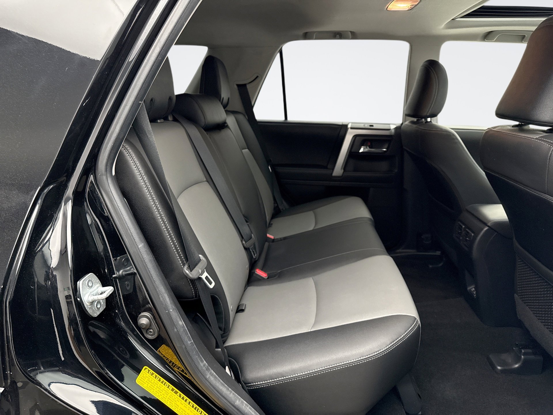 Used 2020 Toyota 4Runner SR5 Premium w/ Moonroof Package image 19