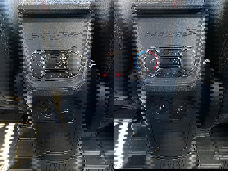 Certified 2025 Ford Explorer ST w/ Sun And Sound Package image 62