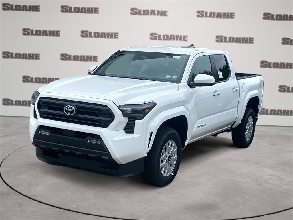 New 2025 Toyota Tacoma SR5