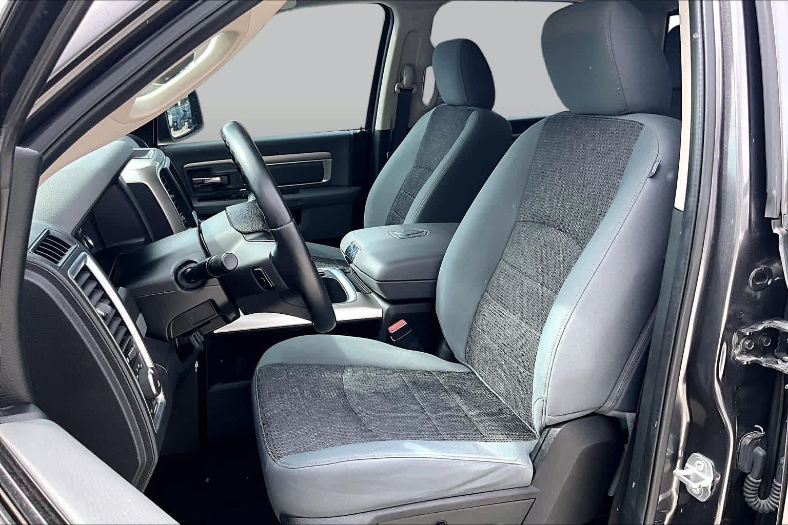 Used 2017 RAM 1500 Lone Star RWD image 7