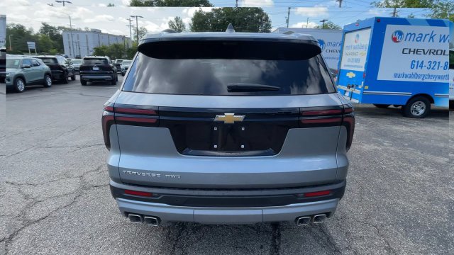 New 2026 Chevrolet Traverse LT w/ Sun and Wheel Package AWD/4WD image 9