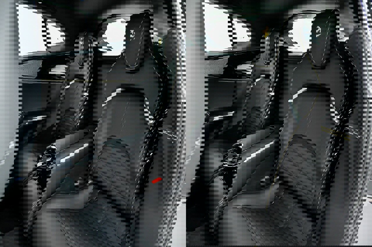 Used 2025 Ferrari Purosangue image 30