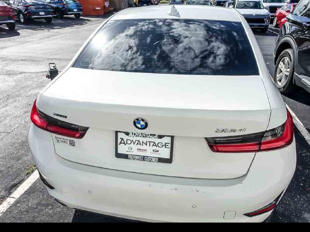 Used 2020 BMW 330i xDrive Sedan w/ Premium Package AWD/4WD image 5