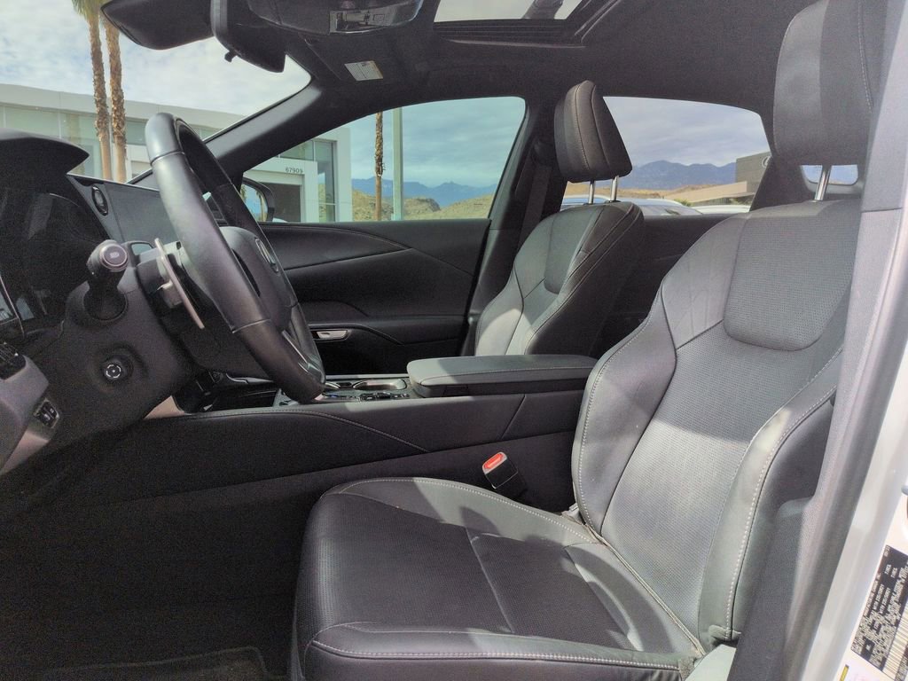 Used 2024 Lexus RX 350 Premium Plus w/ Convenience Package image 17