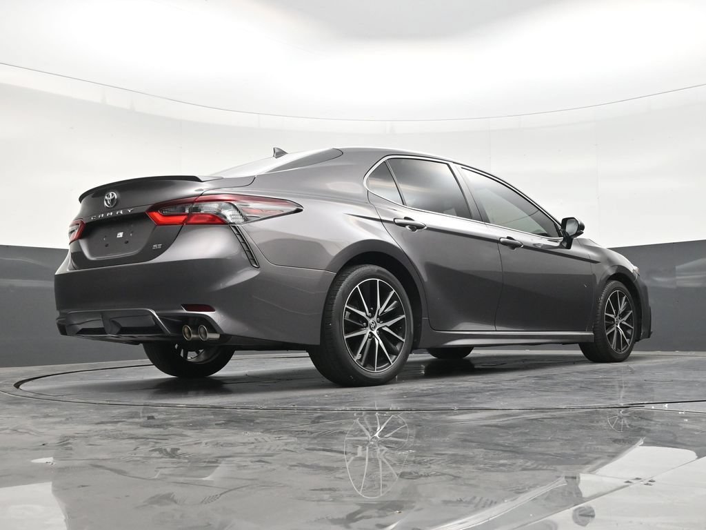 Used 2023 Toyota Camry SE w/ Convenience Package FWD image 24