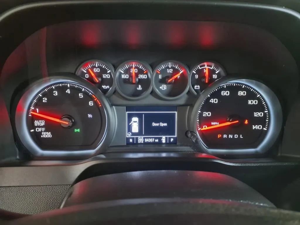 Used 2021 Chevrolet Silverado 1500 Custom AWD/4WD image 23