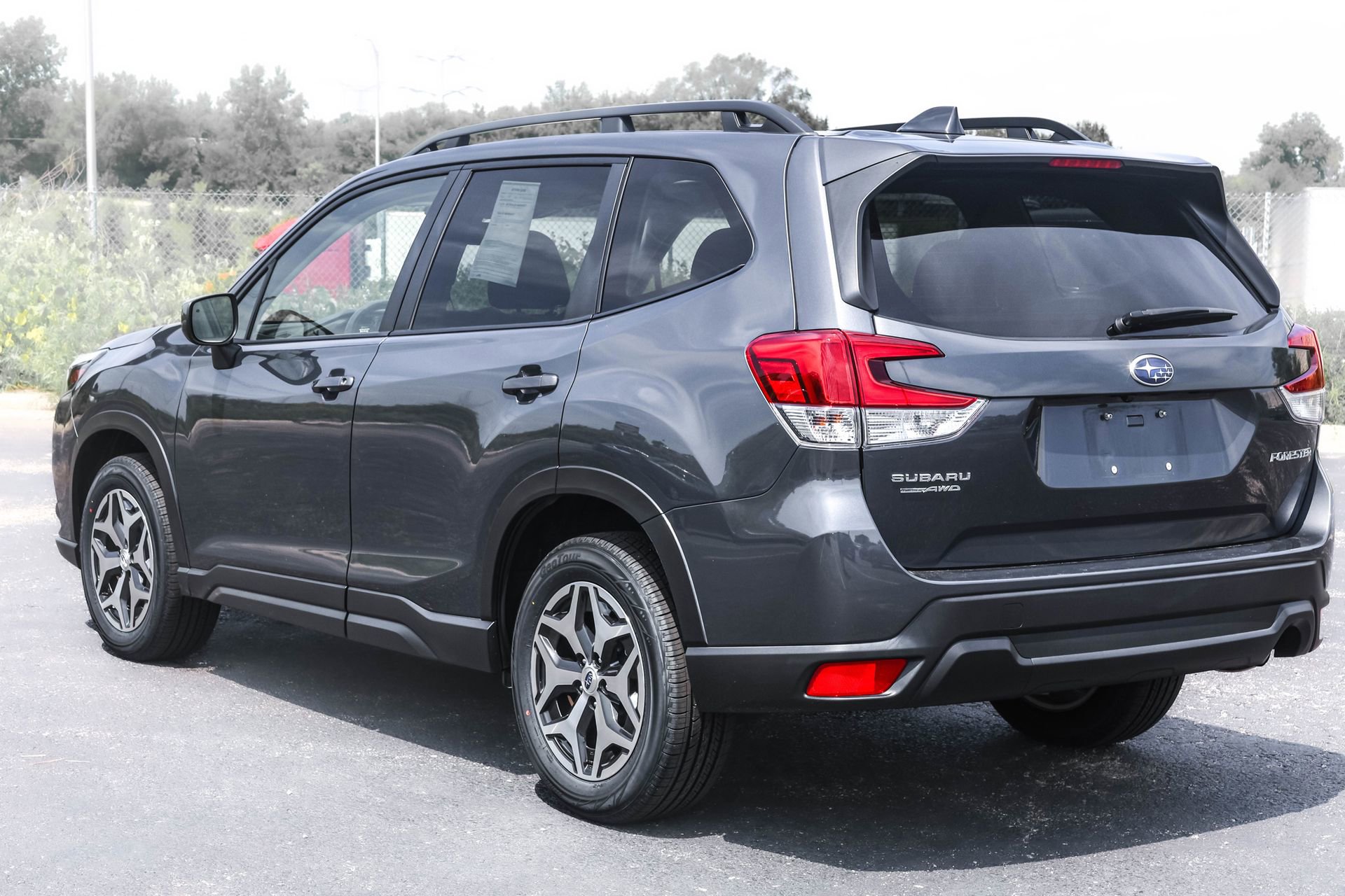 Used 2022 Subaru Forester Premium image 13