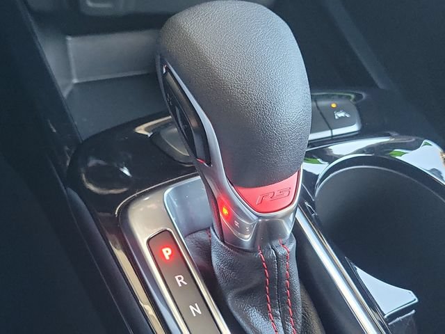Used 2025 Chevrolet Trax RS FWD image 17
