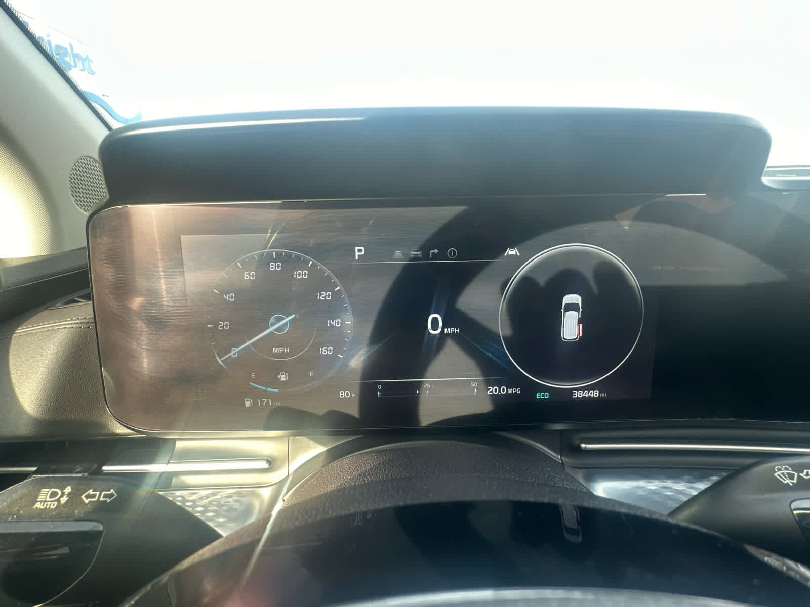 Used 2024 Kia Carnival SX Prestige image 32