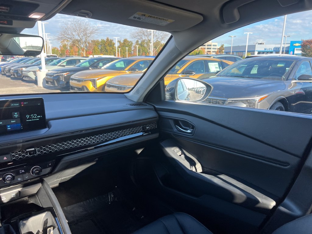 Used 2024 Honda Accord EX-L image 11