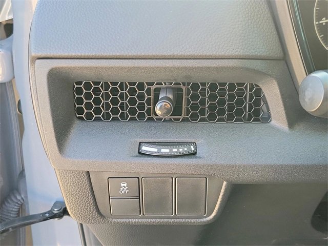 Used 2025 Honda CR-V EX image 31