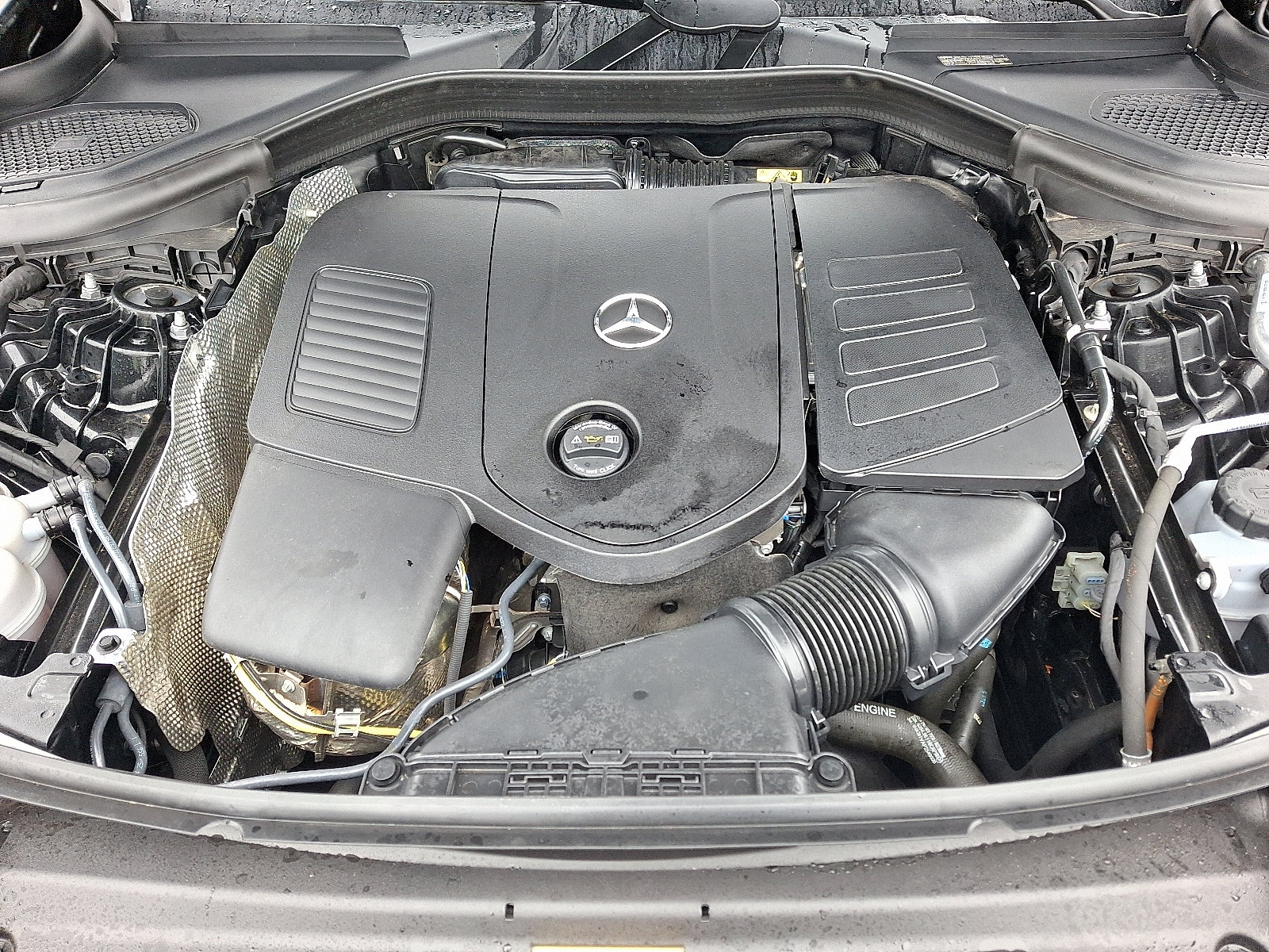 Certified 2025 Mercedes-Benz GLC 300 4MATIC image 27