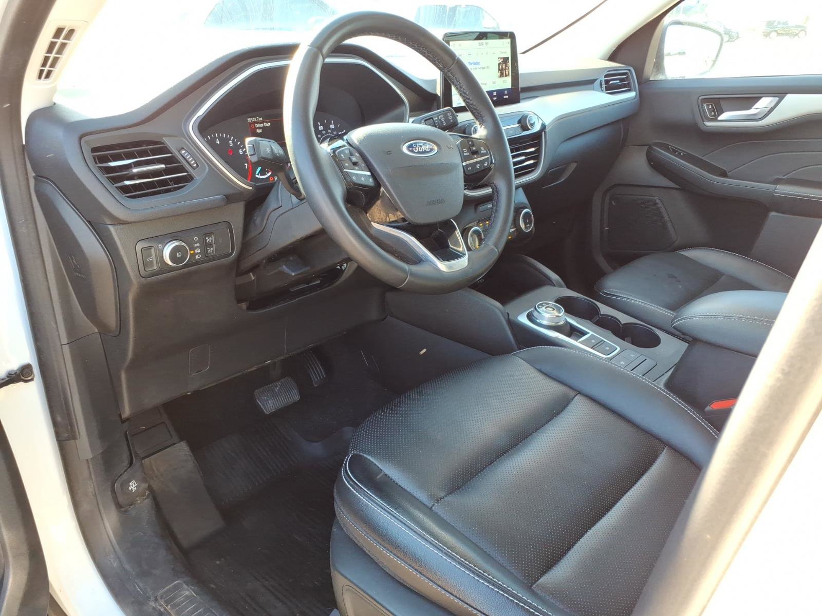 Certified 2022 Ford Escape SEL image 12