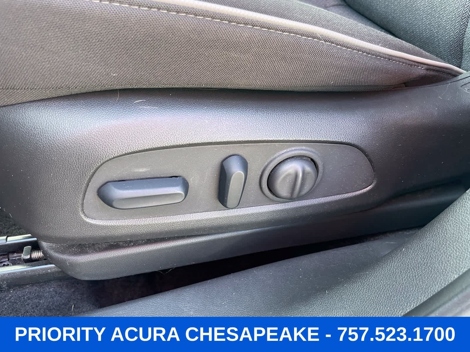 Used 2023 Chevrolet TrailBlazer LT w/ Convenience Package AWD/4WD image 10