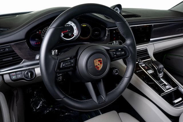 Used 2023 Porsche Panamera Turbo S image 31