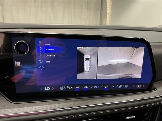New 2026 Chevrolet Suburban Premier AWD/4WD image 16