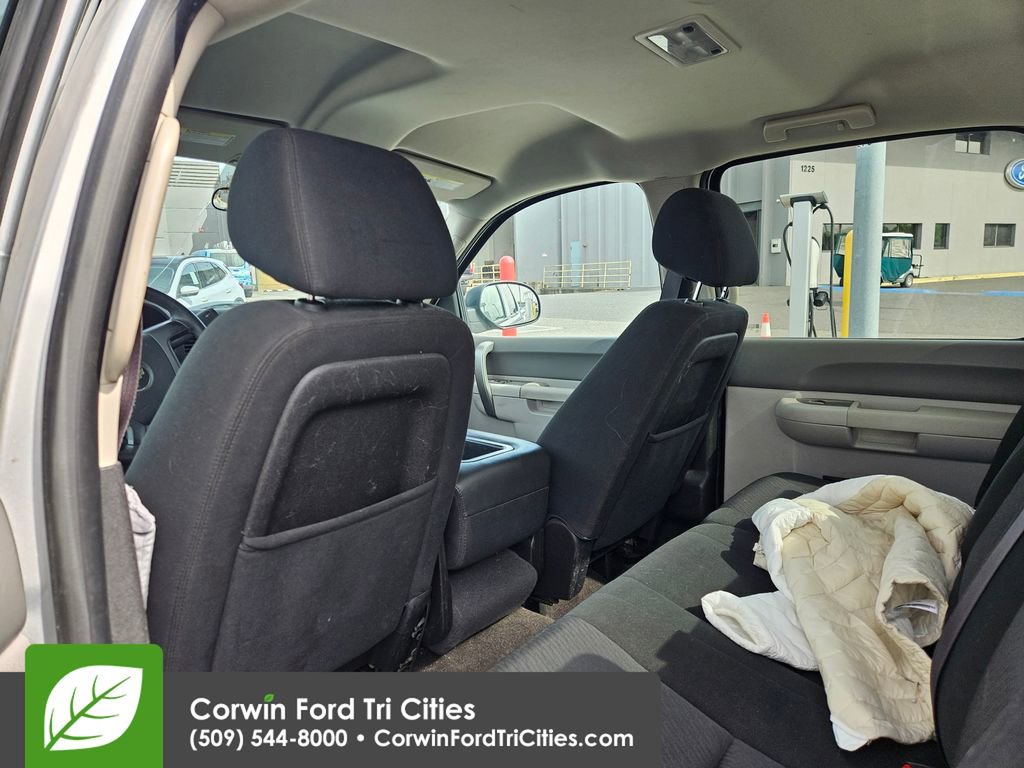 Used 2013 Chevrolet Silverado 1500 W/T AWD/4WD image 11