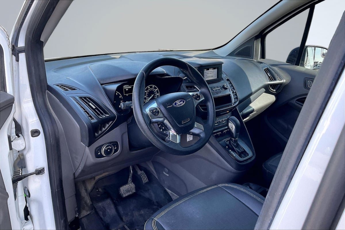 Used 2022 Ford Transit Connect XL FWD image 12