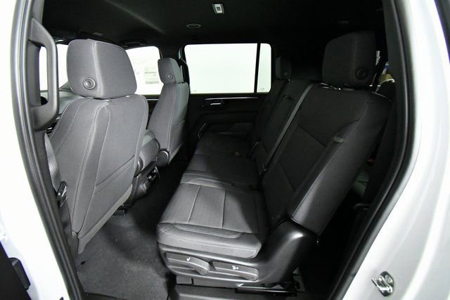 New 2026 Chevrolet Suburban LS AWD/4WD image 25